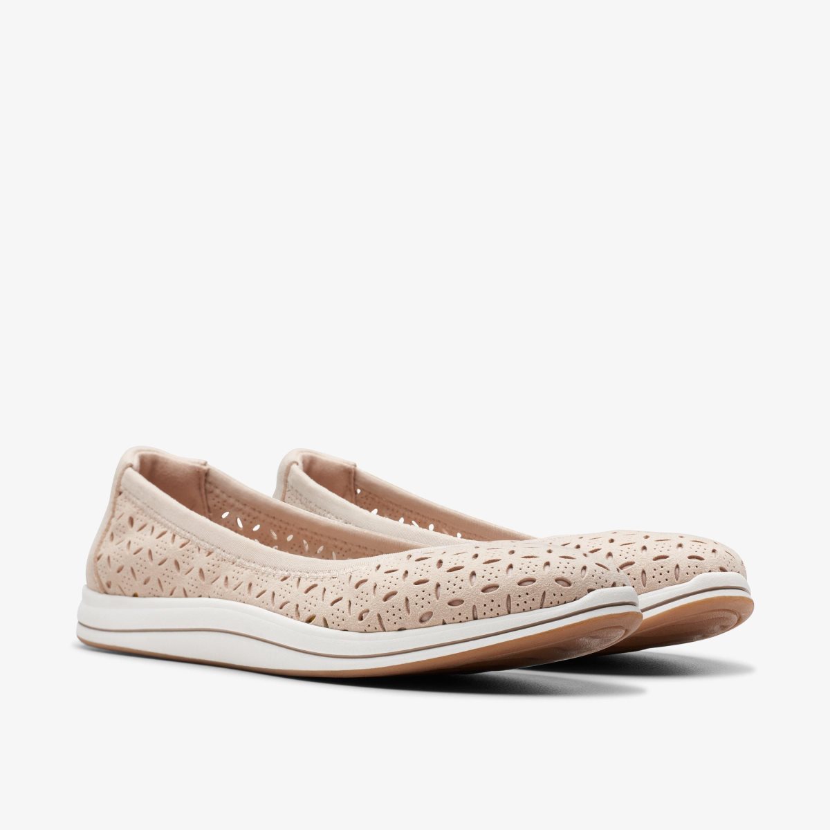 Clarks Breeze Roam Light Sand Slip Ons Dames Lichtbruin | 7132564-MV