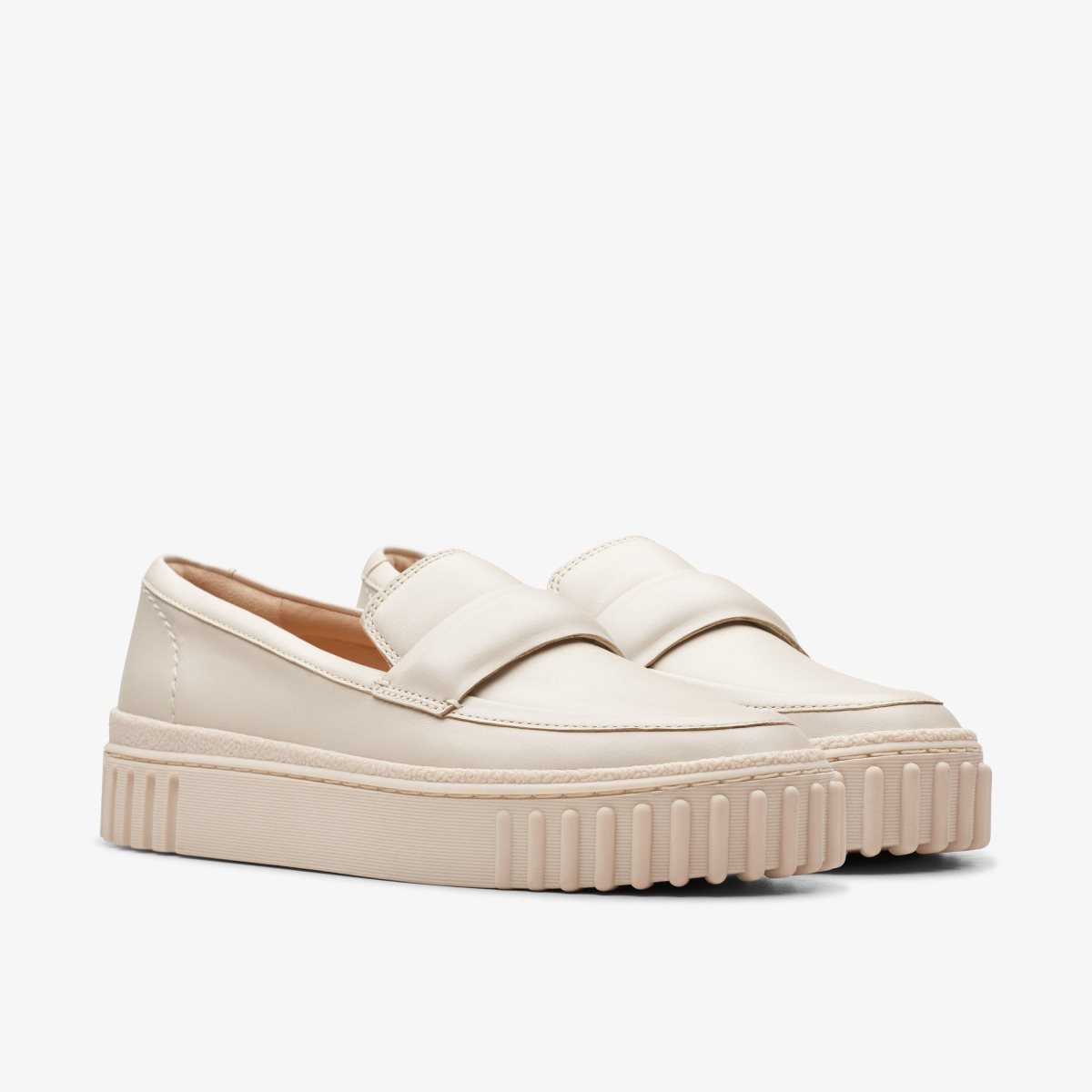 Clarks Mayhill Cove Cream Leather Slip Ons Dames Room | 5310297-RQ